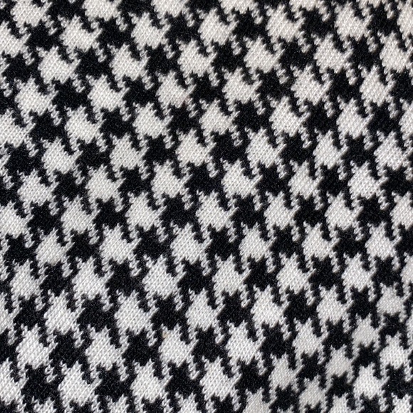 Sweater Vest - Picture 2 of 4